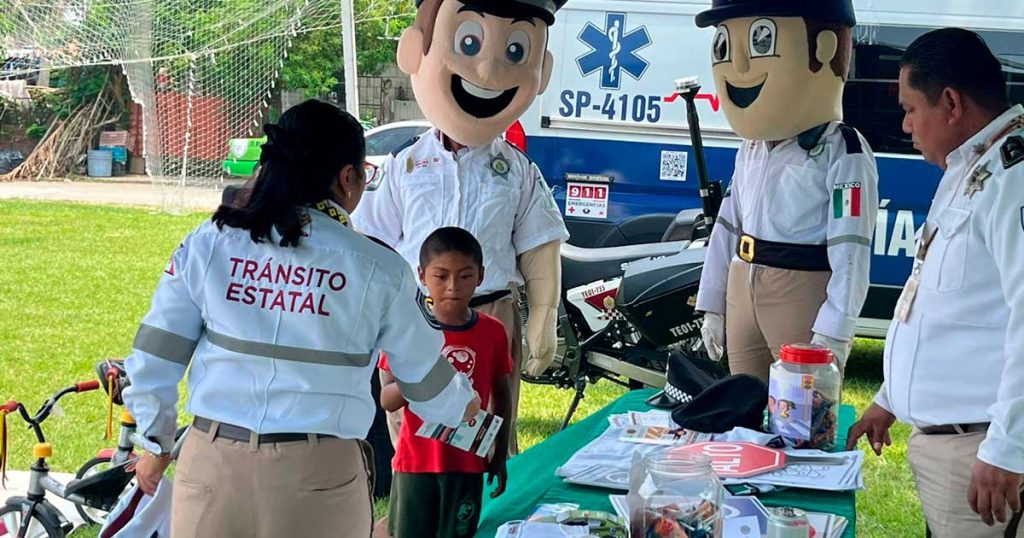 Destaca delegación de Tránsito y Seguridad Vial en Festival Vive Seguro realizado en Tecolutla Destaca delegación de Tránsito y Seguridad Vial en Festival Vive Seguro realizado en Tecolutla