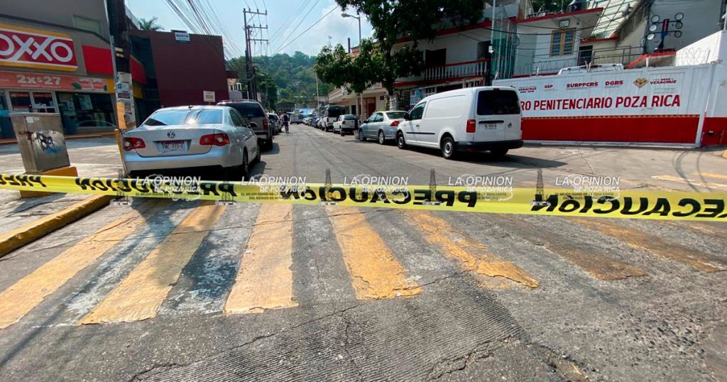 Trabajos de mantenimiento obligan a cierre de la calle Cedros Trabajos de mantenimiento obligan a cierre de la calle Cedros