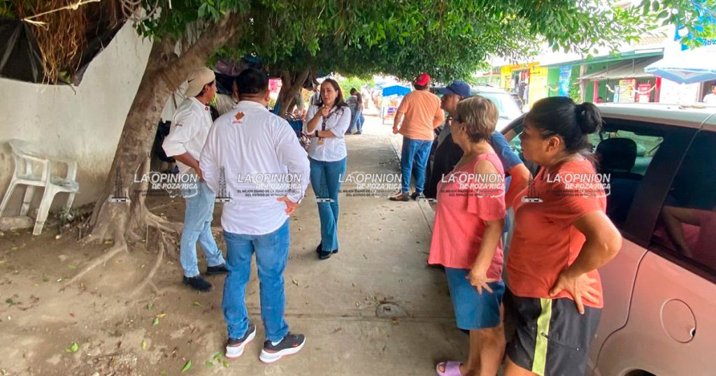Atiende Ayuntamiento derrame de aguas negras Atiende Ayuntamiento derrame de aguas negras