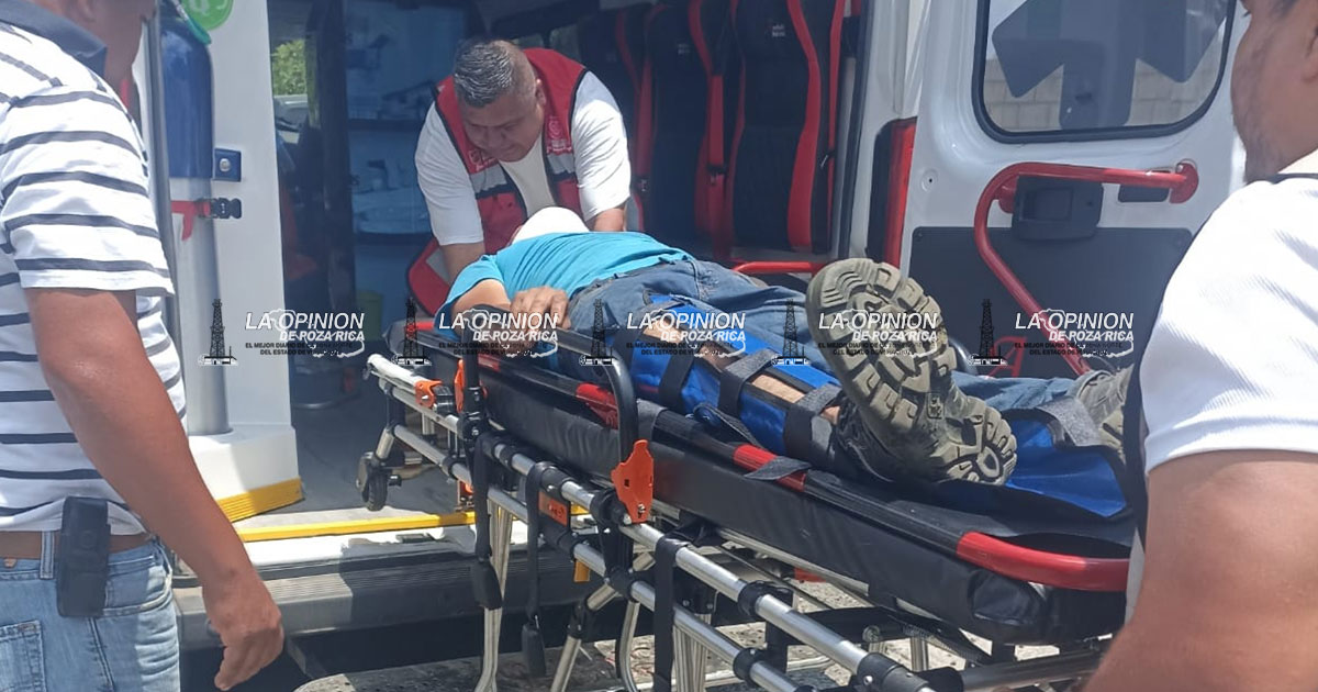 Motociclista resulta lesionado en choque Motociclista resulta lesionado en choque