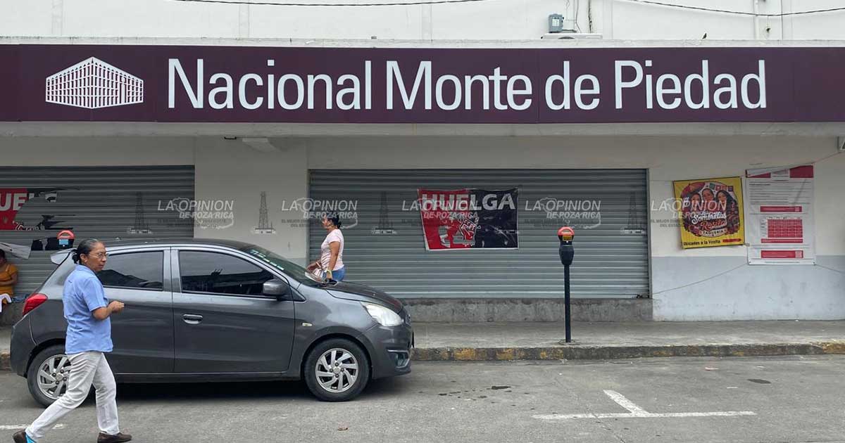Ocho meses de huelga y sin solución en Monte de Piedad