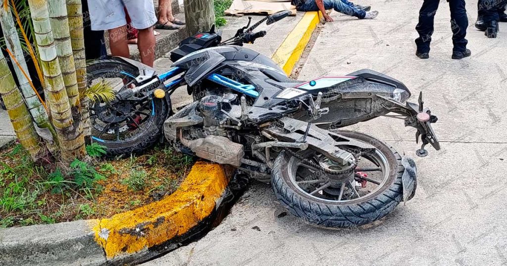 Funerario motorizado terminó hospitalizado Funerario motorizado terminó hospitalizado