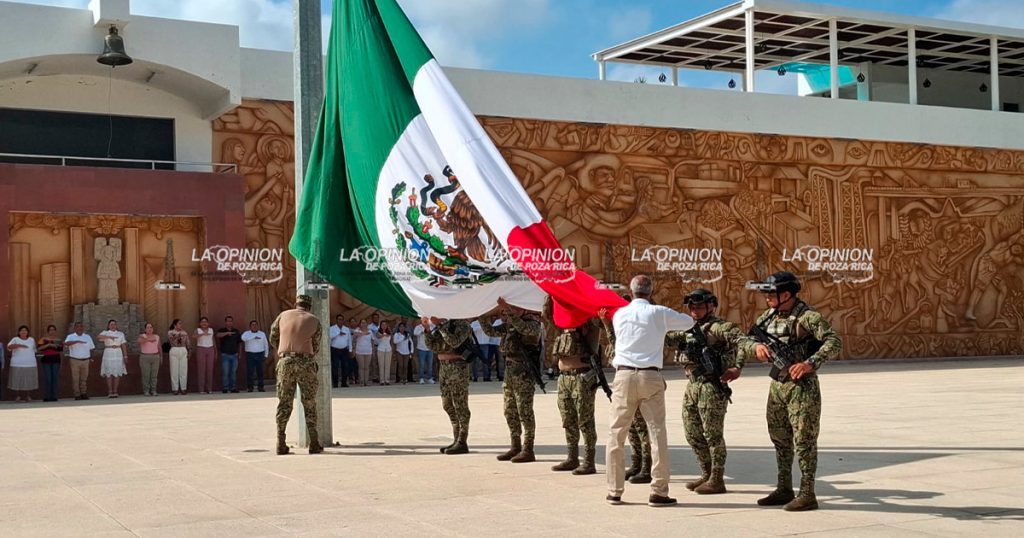 Reconocen la labor de elementos de la Marina