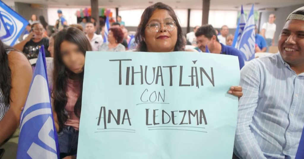 Reconoce Ana Ledezma el trabajo de la militancia en el norte de Veracruz Reconoce Ana Ledezma el trabajo de la militancia en el norte de Veracruz