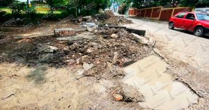 Agujeros de CAEV afectan más vialidades