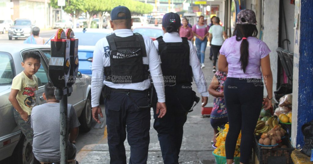 Alistan convocatoria para 50 nuevos policías municipales