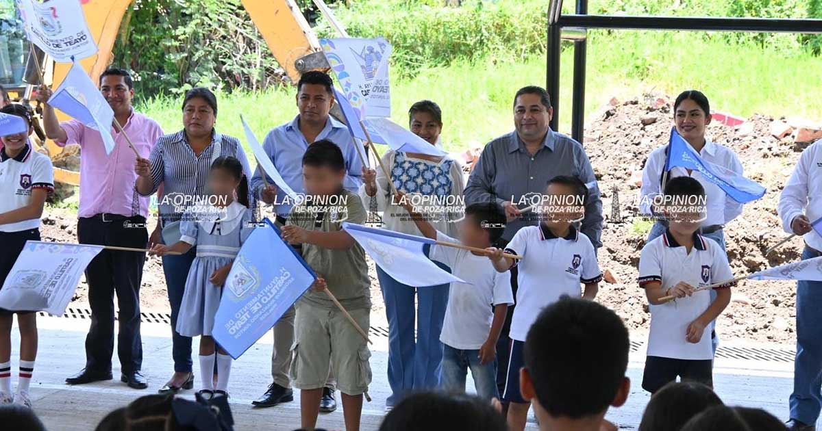 Construyen barda perimetral para reforzar seguridad escolar Construyen barda perimetral para reforzar seguridad escolar