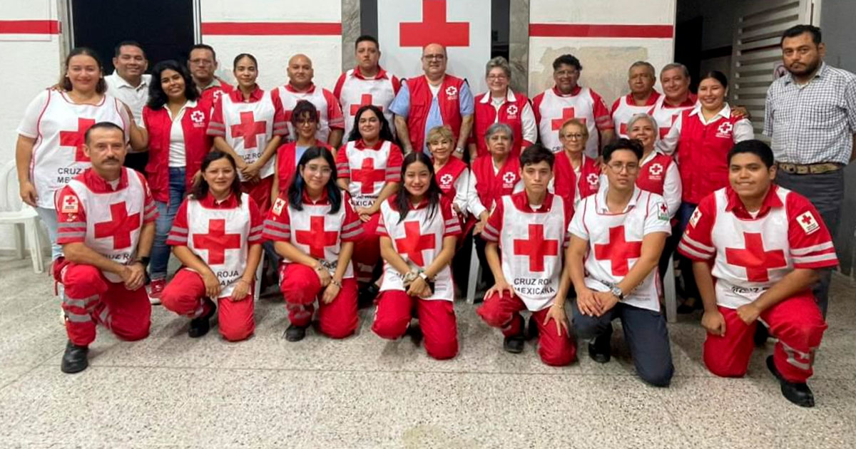 Reconoce Cruz Roja Poza Rica la perseverancia y vocación de sus paramédicos en su día Reconoce Cruz Roja Poza Rica la perseverancia y vocación de sus paramédicos en su día