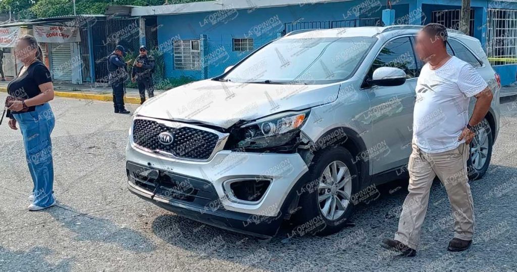 Pareja motorizada termina herida en choque Pareja motorizada termina herida en choque