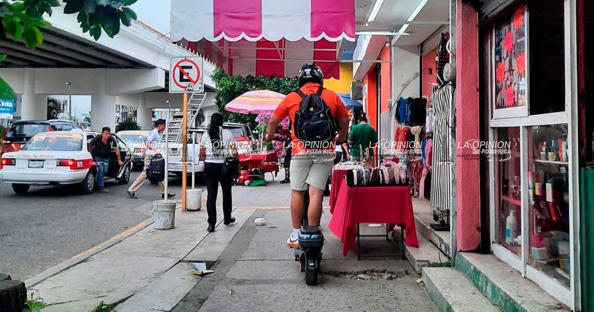 SCOOTERS SIN CONTROL