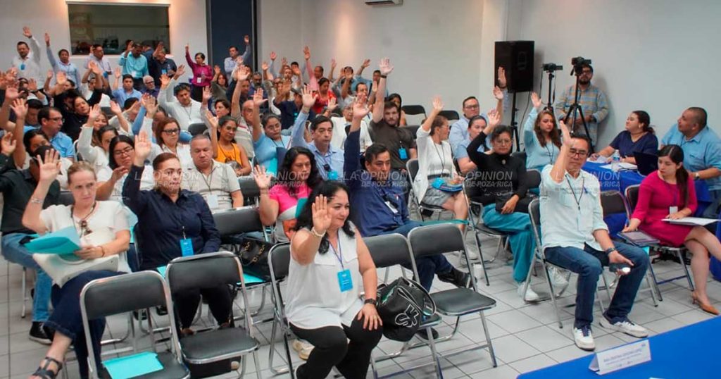 PAN Veracruz elige a su nueva Comisión Permanente Estatal