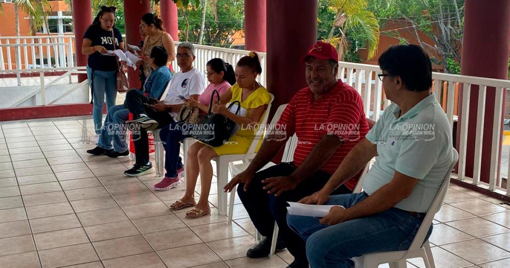 Instalan módulos de la CFE para atención ciudadana