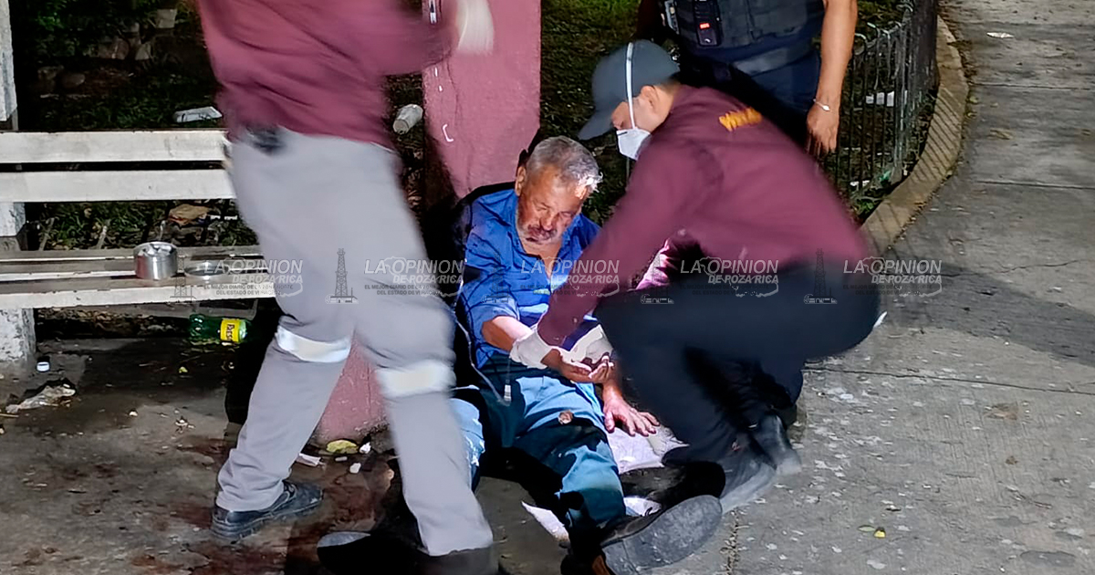 Hallan a hombre ensangrentado