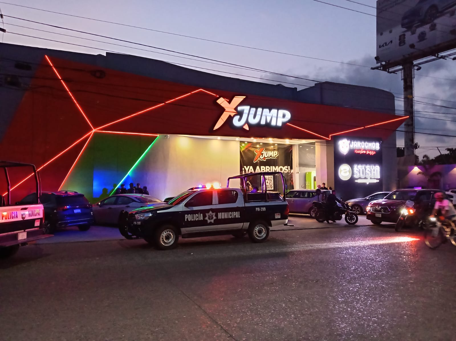Movilizan a la Policía por presunto asalto