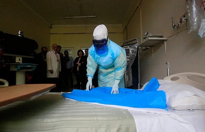 Uganda supera brote de ébola