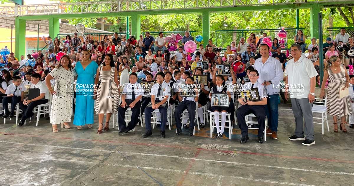 Se gradúa la generación marcada por el COVID-19 Se gradúa la generación marcada por el COVID-19