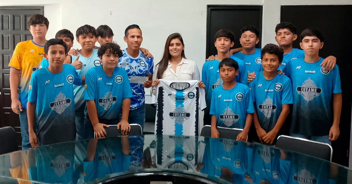 Ceforin Sub-15 recibe apoyo del Ayuntamiento de Poza Rica para participar en torneo nacional en Puebla Ceforin Sub-15 recibe apoyo del Ayuntamiento de Poza Rica para participar en torneo nacional en Puebla