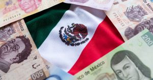 México eleva su deuda pública a 51% del PIB, informa Hacienda