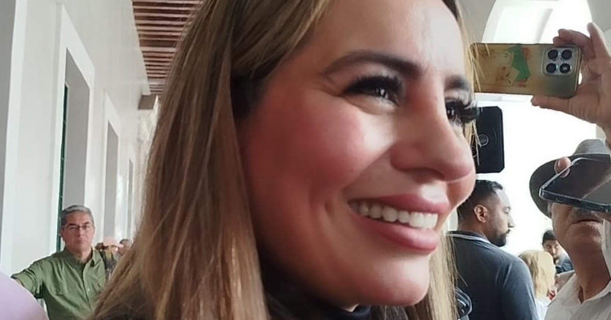 Gestiona alcaldesa de San Andrés Tlalnehuayocan atención a socavón que mantiene en riesgo a comunidad de Potrero del Gordo