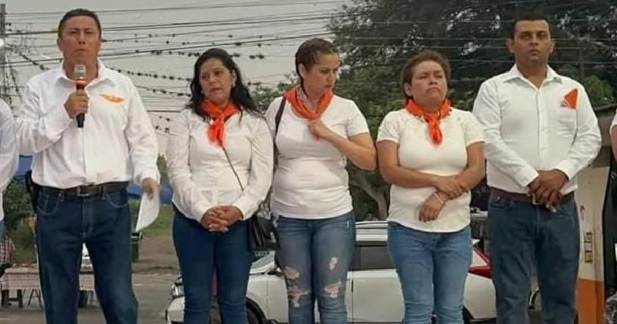 Acusan a funcionario de Paso del Macho por presuntos cobros excesivos a comunidades rurales Acusan a funcionario de Paso del Macho por presuntos cobros excesivos a comunidades rurales