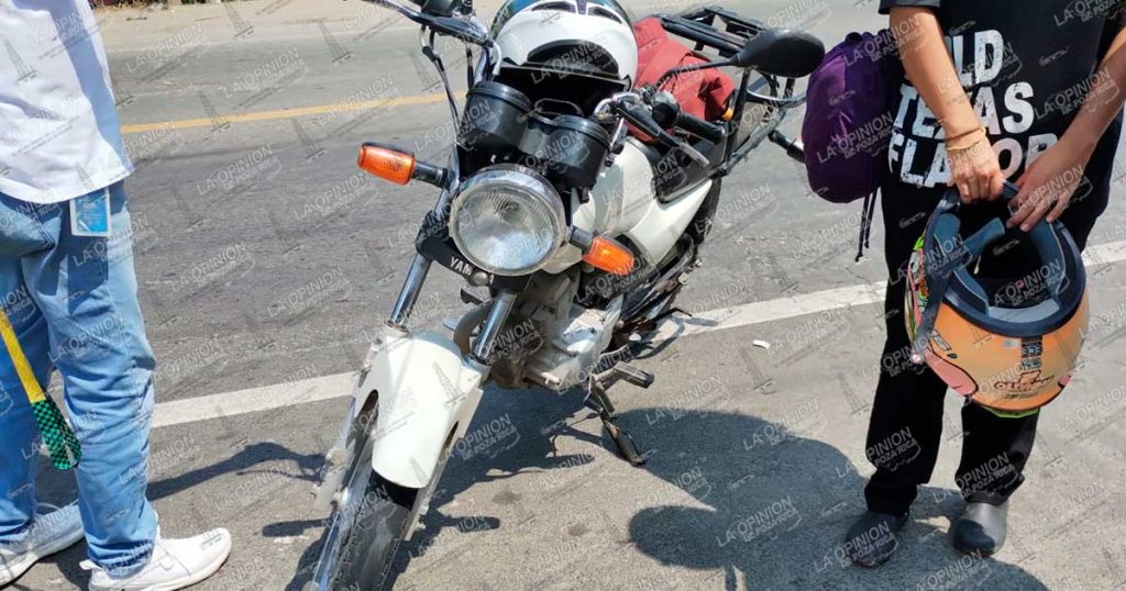 Adulto mayor resulta herido tras ser atropellado por motociclista en Tihuatlán