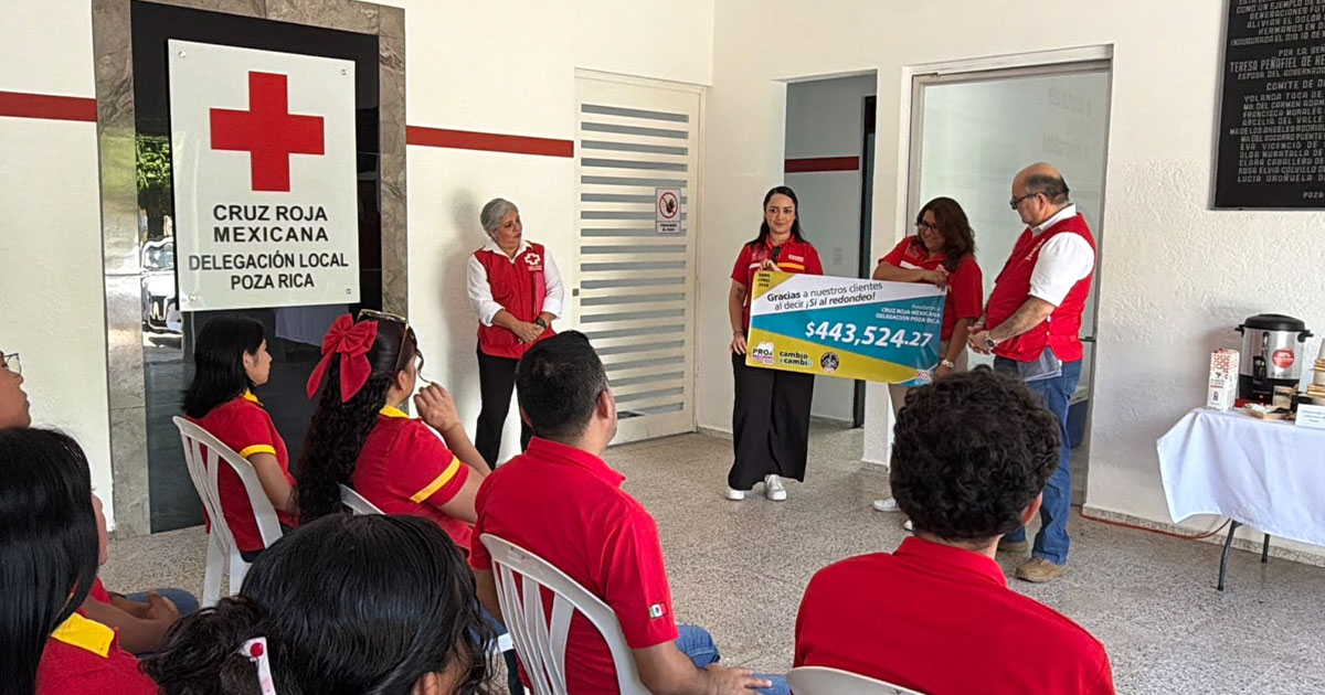 Donativo del programa Cambio x Cambio de OXXO fortalecerá la reconstrucción de la Cruz Roja Poza Rica Donativo del programa Cambio x Cambio de OXXO fortalecerá la reconstrucción de la Cruz Roja Poza Rica