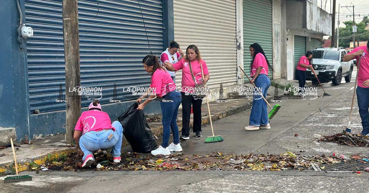 Hasta ropa arrastran lluvias a los drenajes Hasta ropa arrastran lluvias a los drenajes
