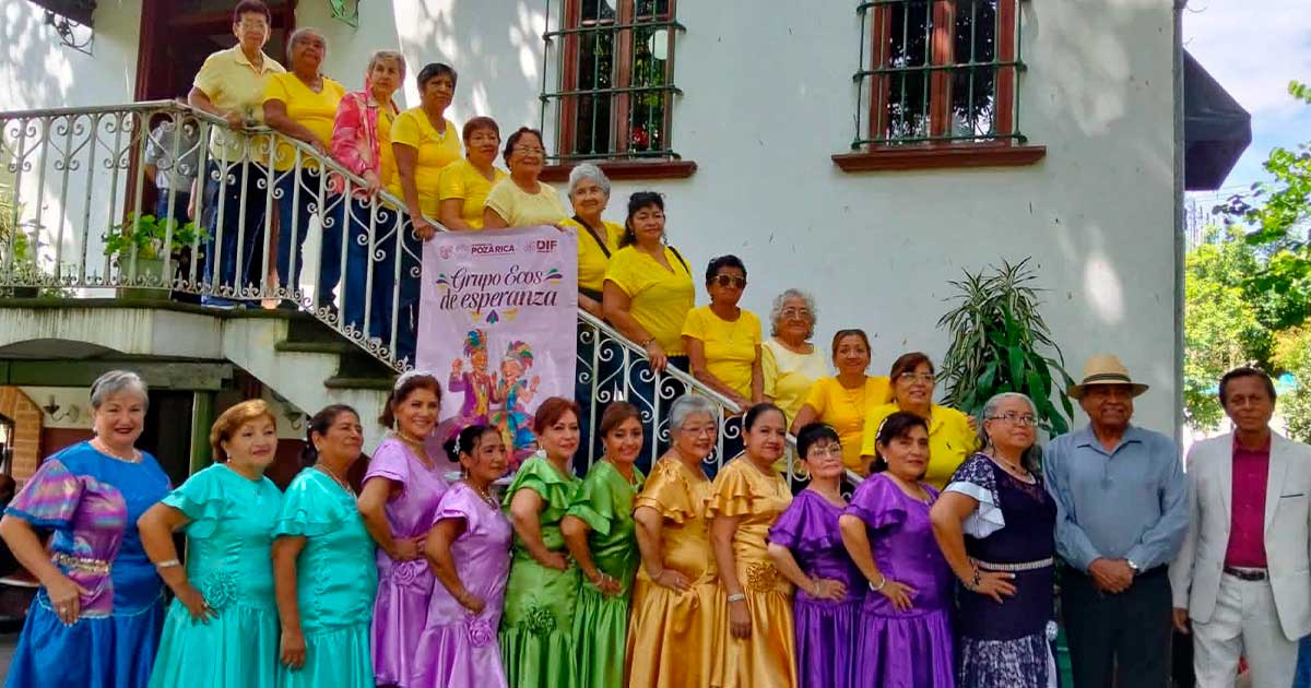 DIF felicita a grupo Ecos de Esperanza