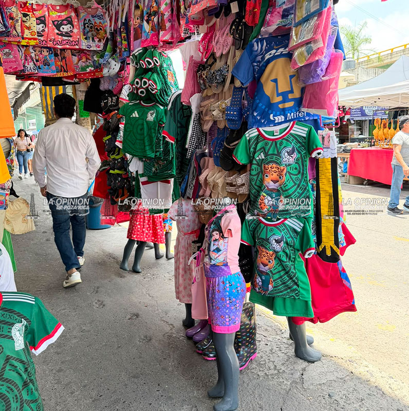 Incrementa demanda de artículos de la Selección Mexicana tras su pase a octavos de final