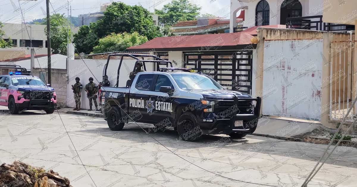 Operativo de madrugada; catean vivienda y reportan posibles aseguramientos