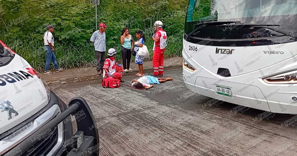 ATROPELLADA POR AUTOBÚS