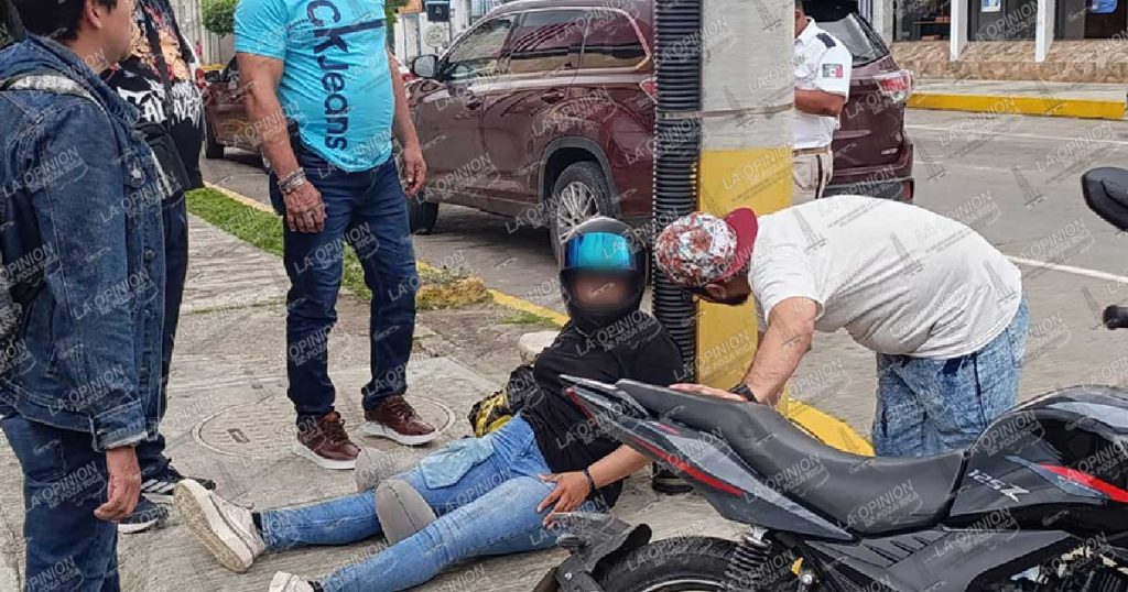 Manda a volar a motociclista Manda a volar a motociclista
