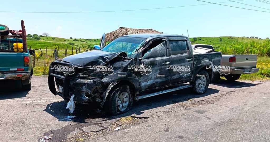Falla mecánica provoca aparatoso accidente en Alvarado; menor resulta lesionada Falla mecánica provoca aparatoso accidente en Alvarado; menor resulta lesionada