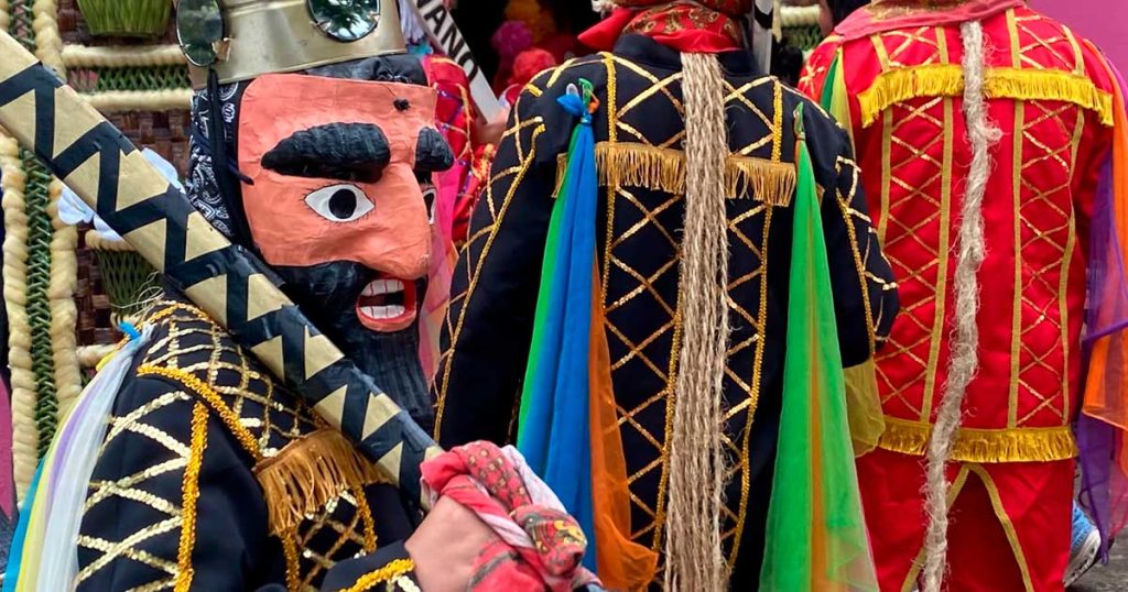Con procesión y danzantes celebran la fiesta patronal de la Virgen del Carmen en El Esquilón, Jilotepec Con procesión y danzantes celebran la fiesta patronal de la Virgen del Carmen en El Esquilón, Jilotepec