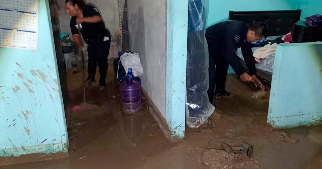 Implementan operativo permanente por intensas lluvias en la Sierra Norte de Puebla