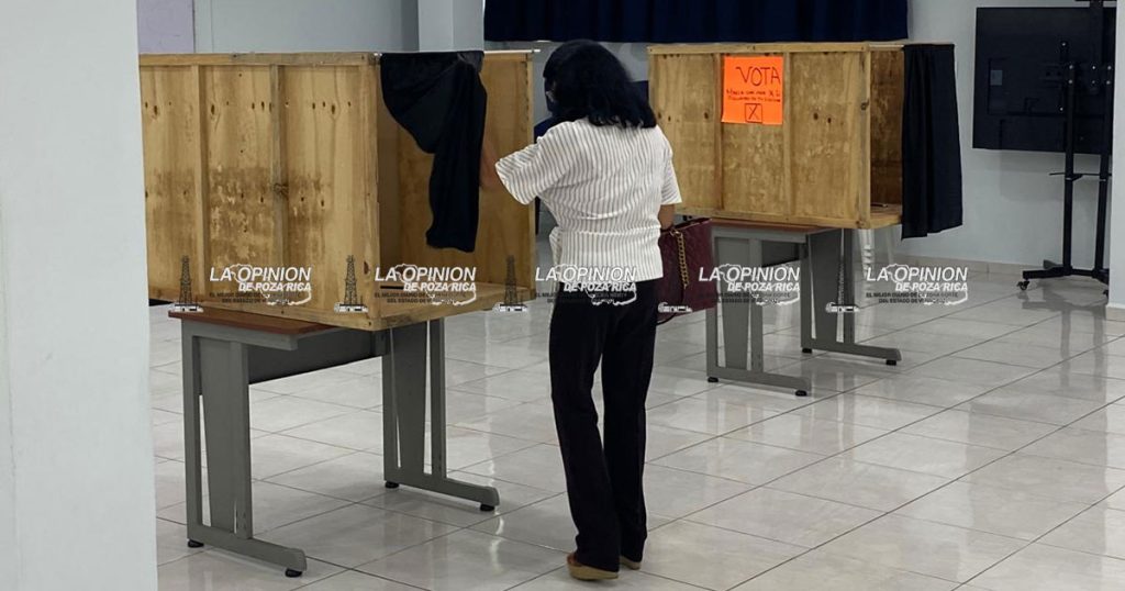 Aprueban convenio salarial y contractual UV y FESAPAUV Aprueban convenio salarial y contractual UV y FESAPAUV