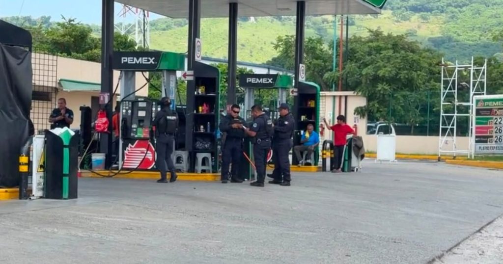 Alerta por presuntos ponchallantas en Poza Rica; despliegan operativo en dos sectores de la ciudad Alerta por presuntos ponchallantas en Poza Rica; despliegan operativo en dos sectores de la ciudad