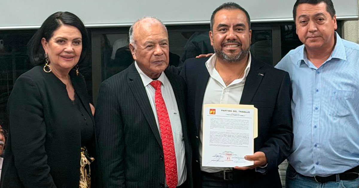 El PT 'blinda' el centro de Veracruz y nombra a Gustavo Sánchez como líder político regional El PT 'blinda' el centro de Veracruz y nombra a Gustavo Sánchez como líder político regional