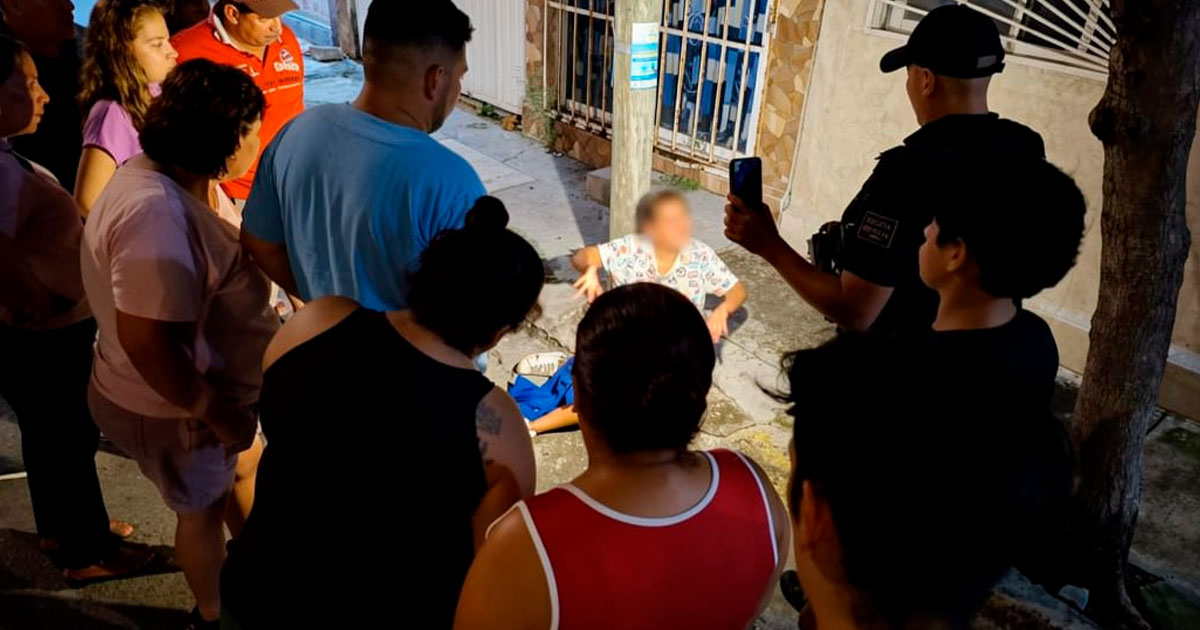 Vecinos frenan a presunta pirómana en Río Medio