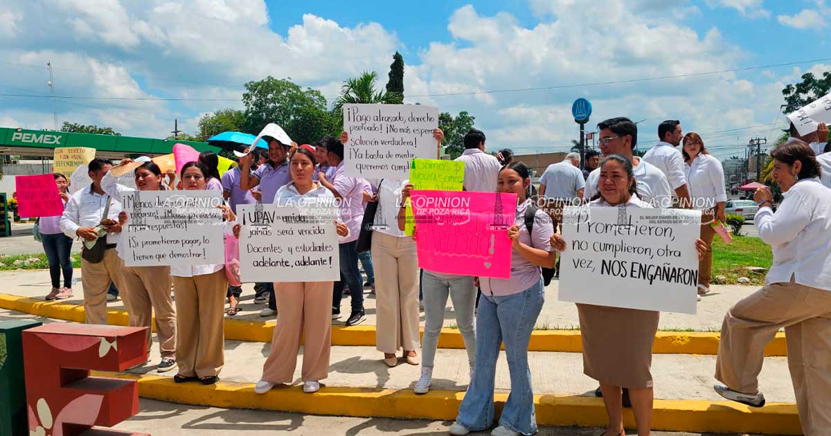 Docentes de UPAV exigen pagos justos y transparencia