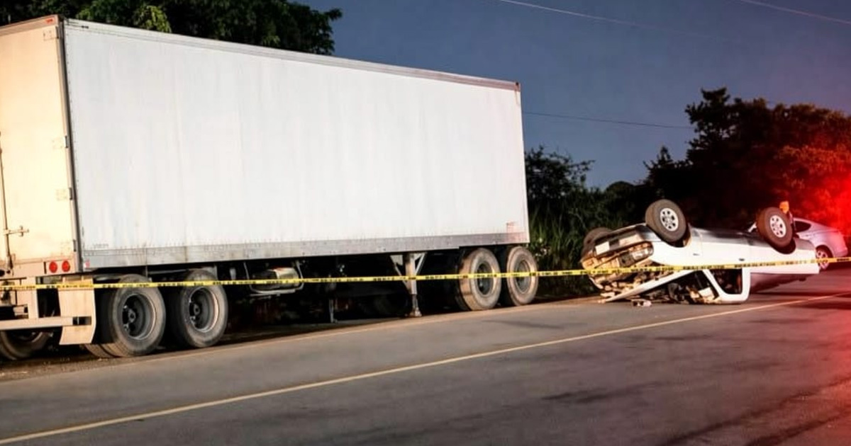 Fatal accidente en la México–Tampico cobra la vida de un hombre de Platón Sánchez; otro permanece grave Fatal accidente en la México–Tampico cobra la vida de un hombre de Platón Sánchez; otro permanece grave