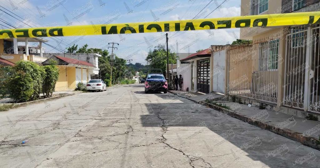Operativo de madrugada; catean vivienda y reportan posibles aseguramientos