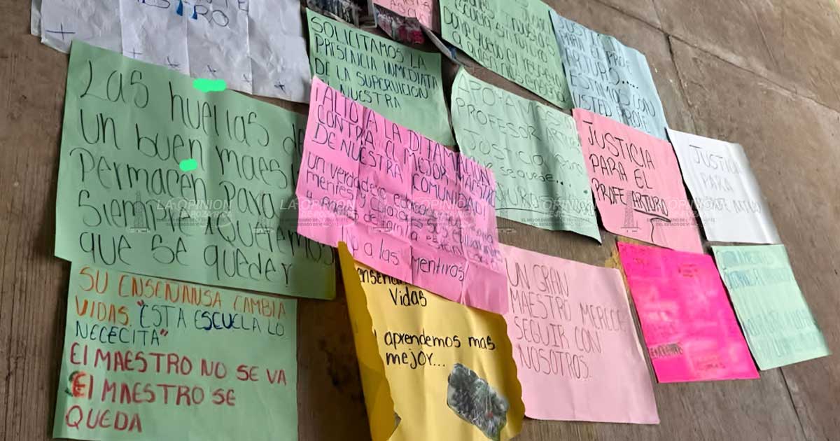 APF exige renuncia de director, pero padres salen en su defensa
