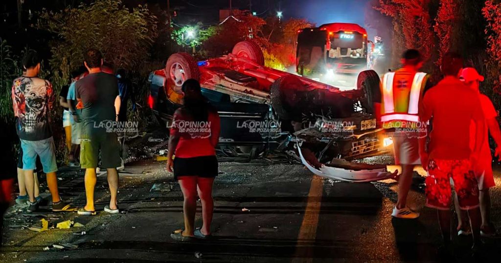 Choque deja unidades destrozadas