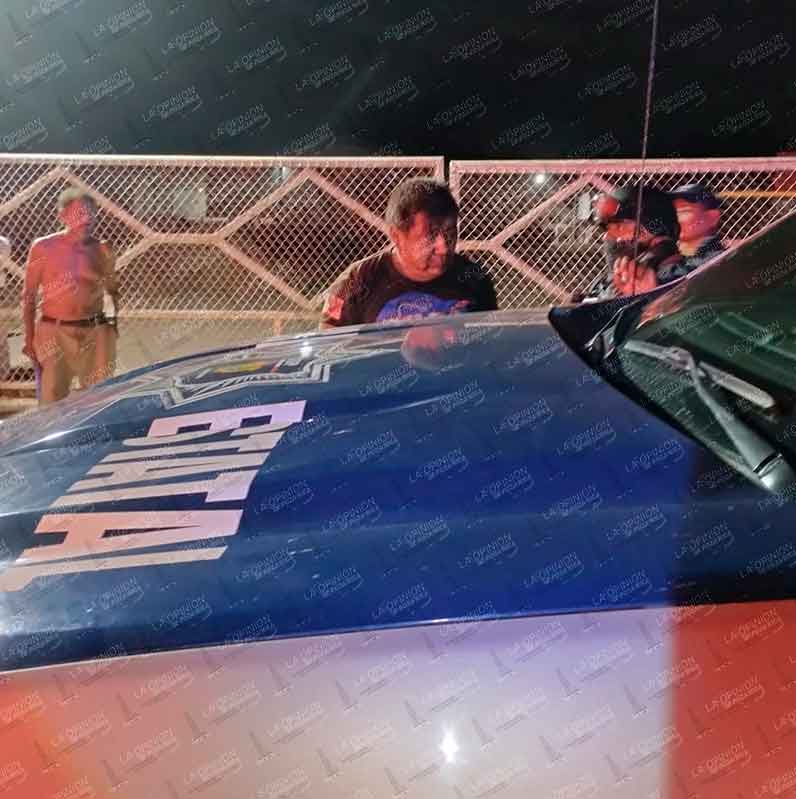 Riña callejera termina con dos heridos y detenidos en la colonia Reforma