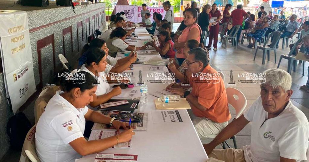 Actualiza Bienestar tarjetas de adultos mayores y discapacitados