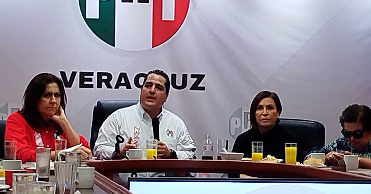 Vacilada, el regreso de Rocha Moya y posterior solicitud de licencia: PRI