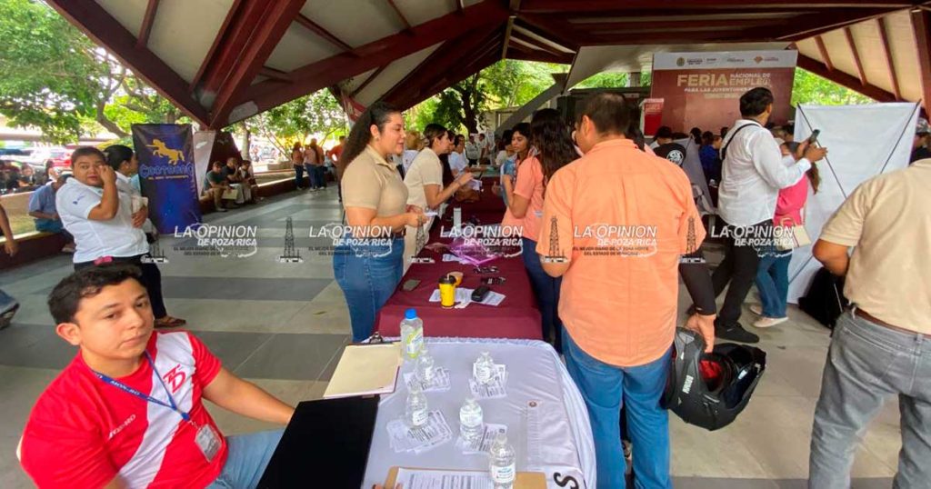 Instalan la Feria Nacional del Empleo para las Juventudes