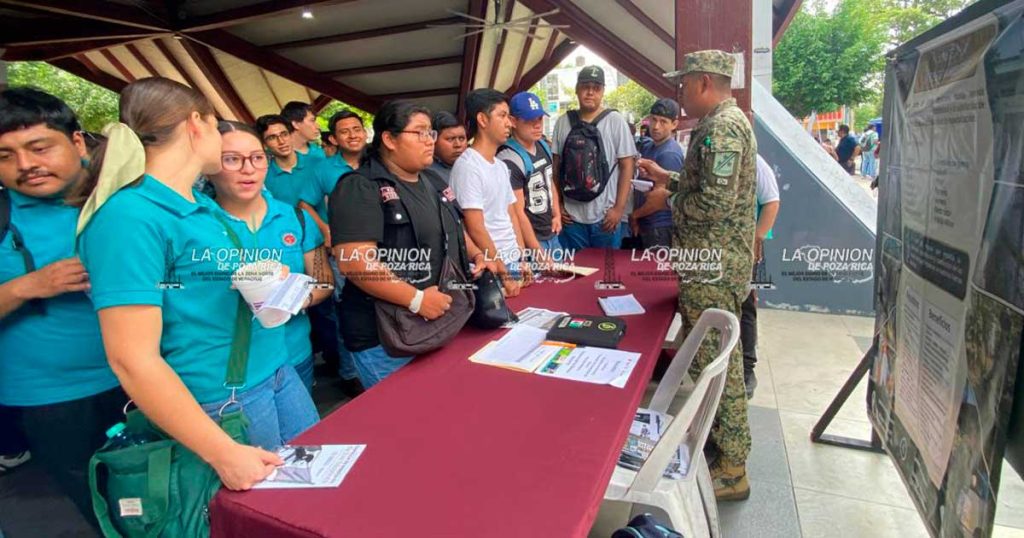 Instalan la Feria Nacional del Empleo para las Juventudes