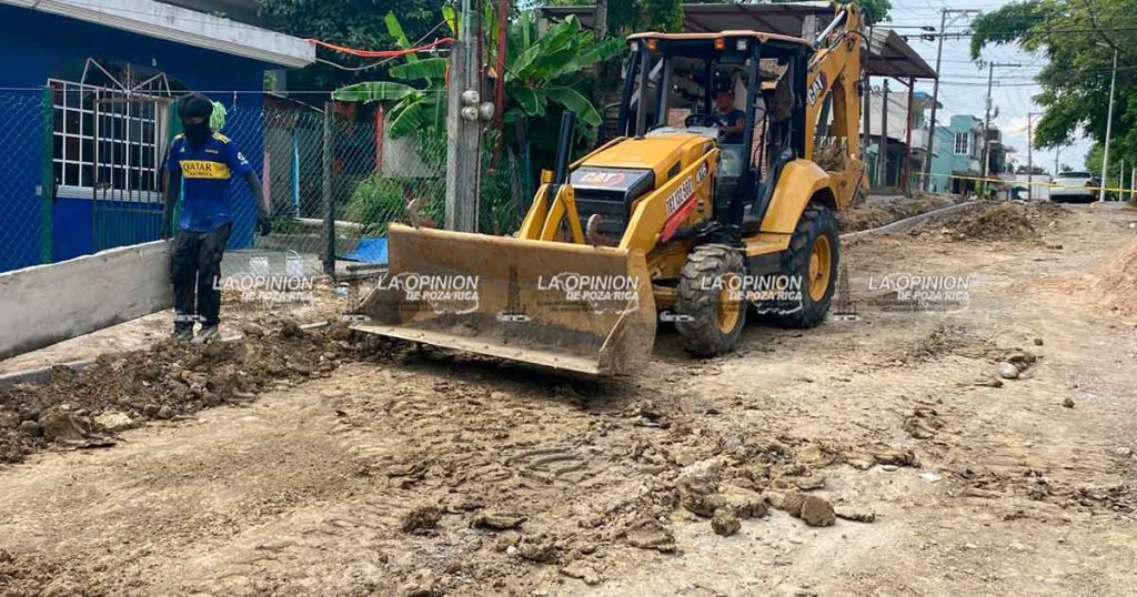 Arranca obra de pavimento en la colonia Arroyo del Maíz